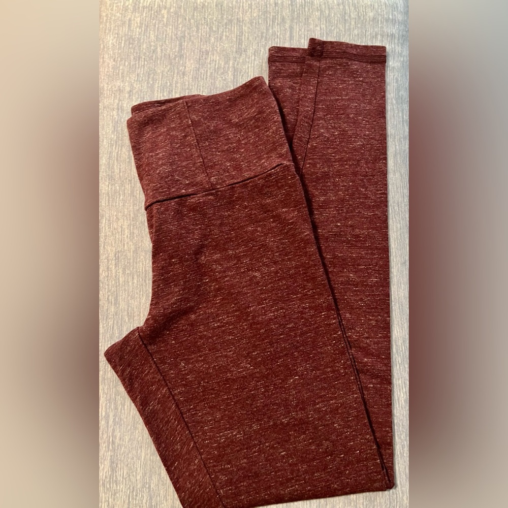 2/$25 Heather Burgundy Live Love Dream Sz Small Soft Leggings